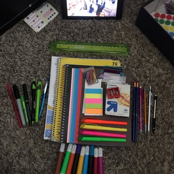 SCHOOL SUPPLIES BUNDLE - Picture 5 of 6